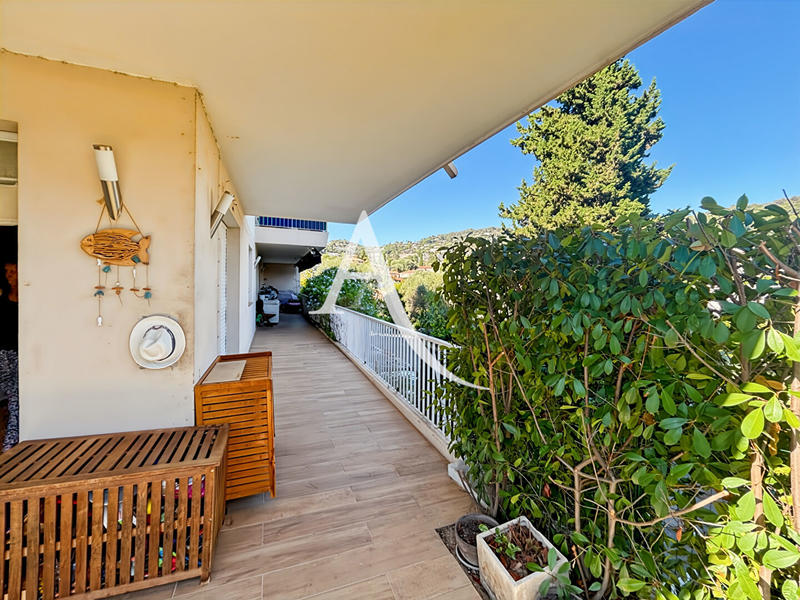 Appartement - 98 m² - 4 pièces