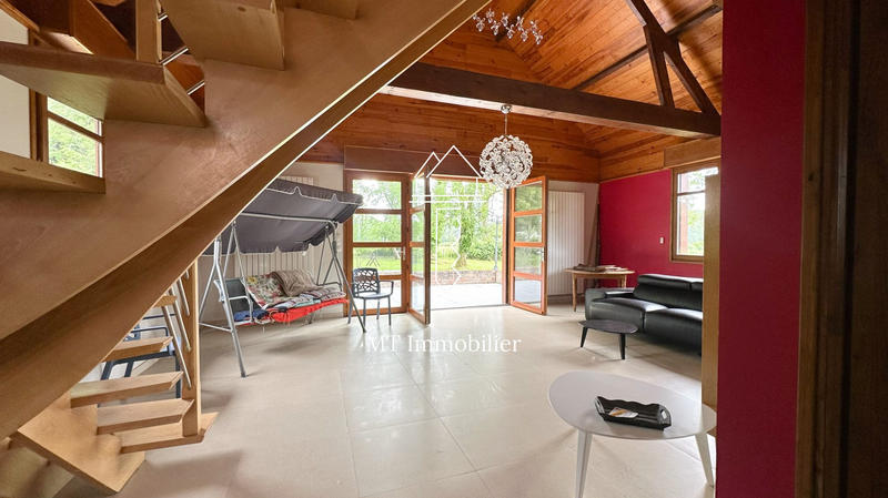 Maison - 343 m² - 8 pièces