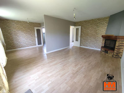 Maison - 80 m² - 4 pièces