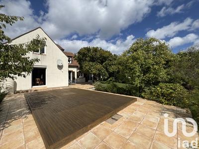 Maison - 183 m² - 6 pièces