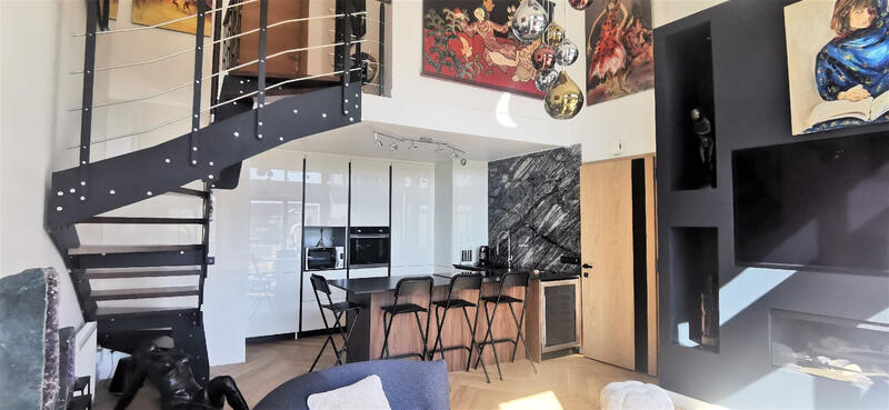 Appartement - 82 m² - 4 pièces