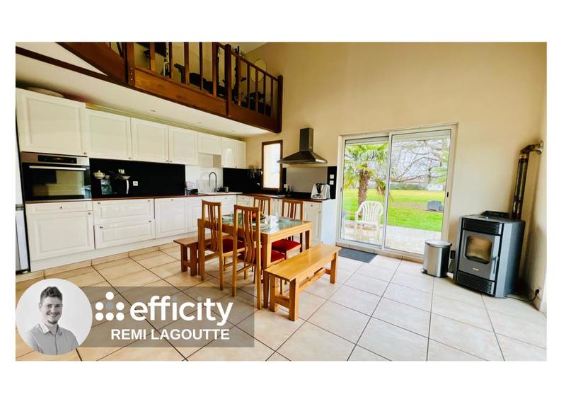 Maison - 165 m² - 6 pièces