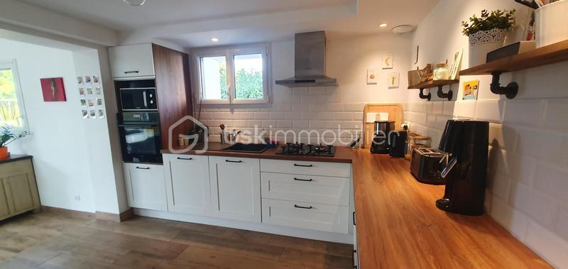 Maison - 142 m² - 7 pièces