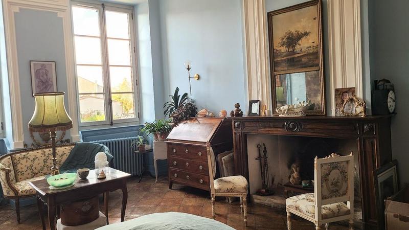 Demeure - 345 m² - 9 pièces