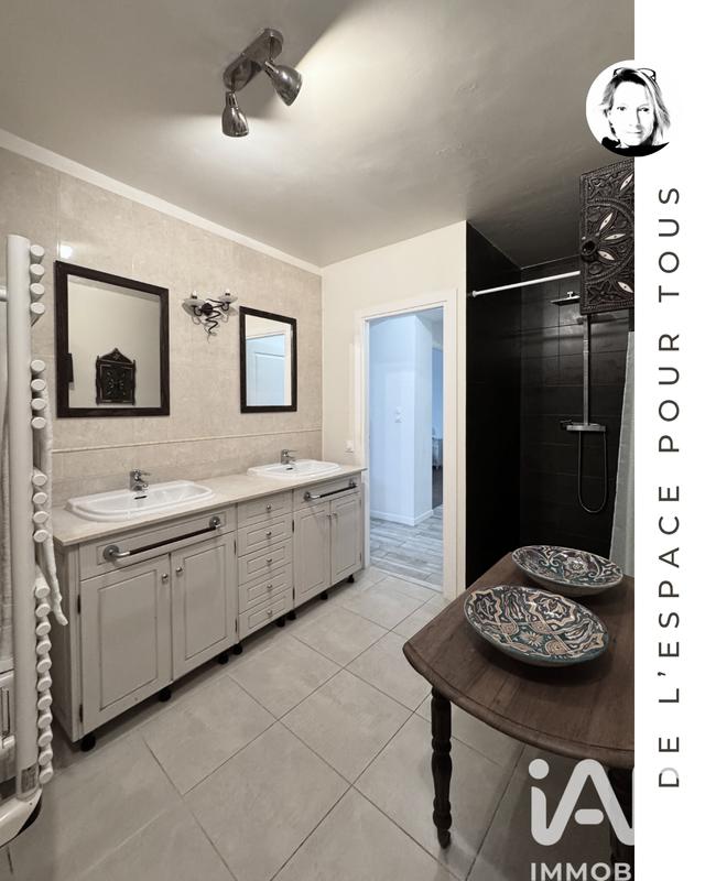 Appartement - 90 m² - 3 pièces