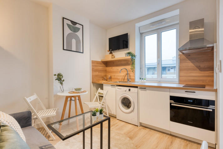 Studio - 14 m² - 1 pièce