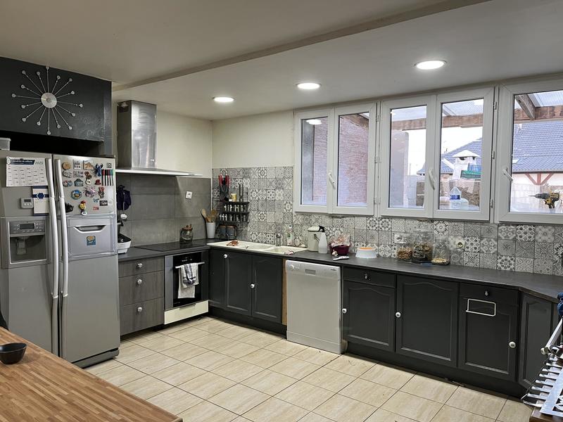 Villa - 223 m² - 8 pièces