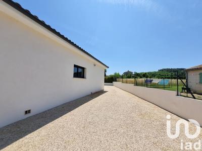 Maison - 113 m² - 4 pièces