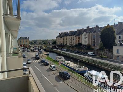 Appartement - 120 m² - 6 pièces