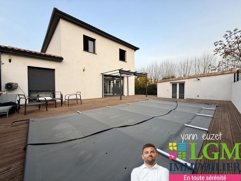 Maison - 170 m² - 7 pièces