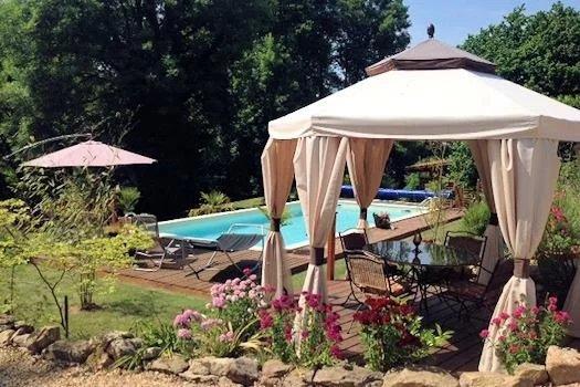 Maison de village - 200 m² - 7 pièces