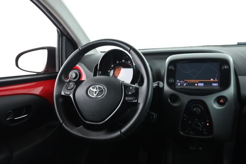 Toyota Aygo 1.0 Vvt-i X-Play X-Shift 5p 72 ch