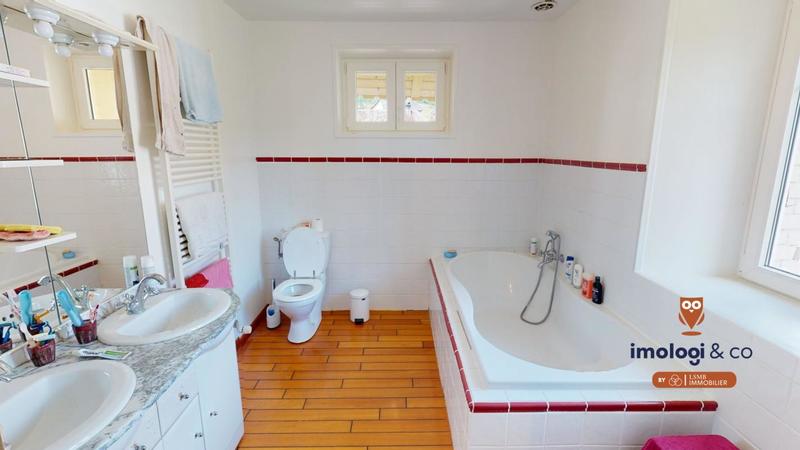 Maison ancienne - 144 m² - 7 pièces