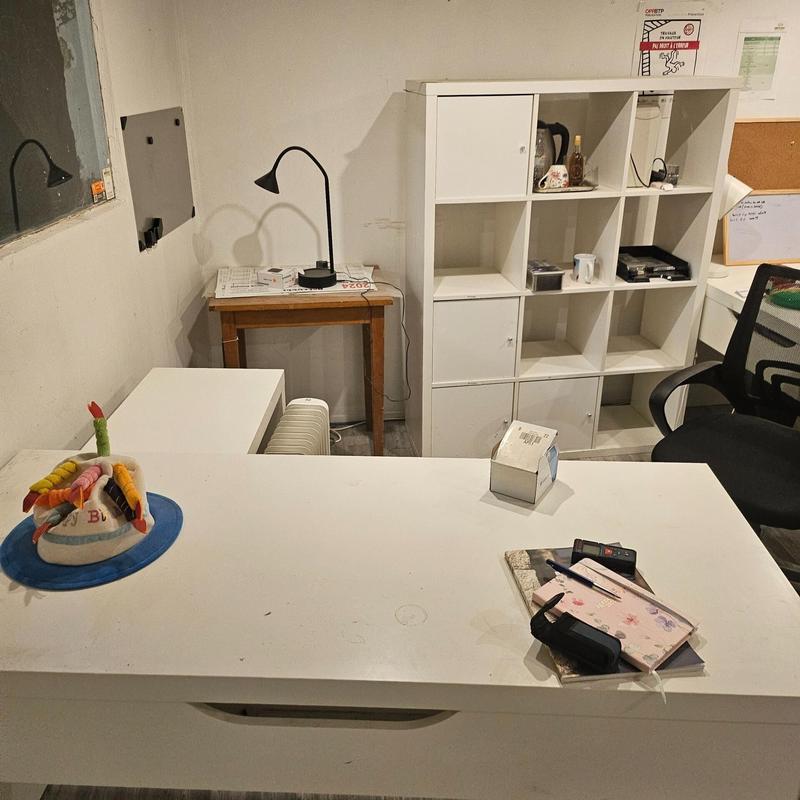 Bureau - 250 m² - 3 pièces