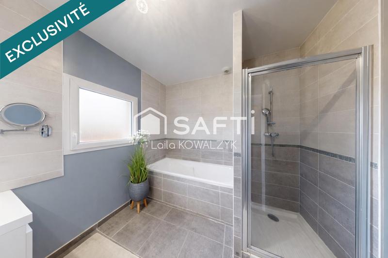 Villa - 100 m² - 5 pièces