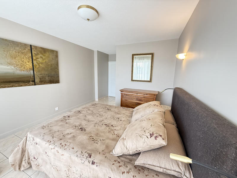 Appartement - 160 m² - 6 pièces