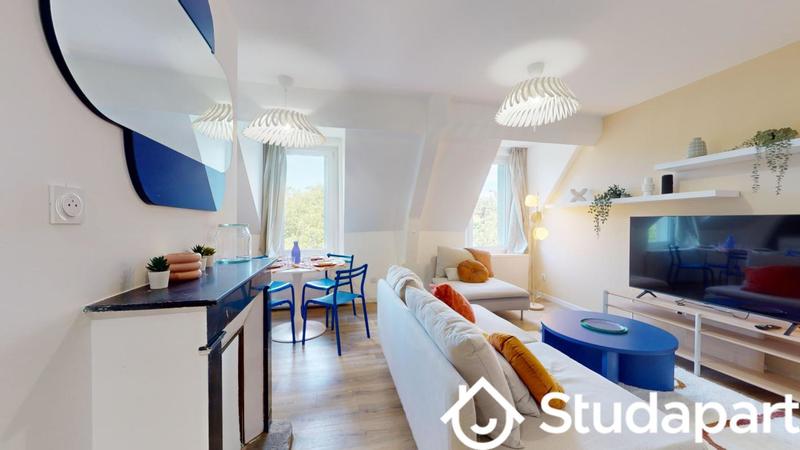 Chambre - 11 m² - 1 pièce