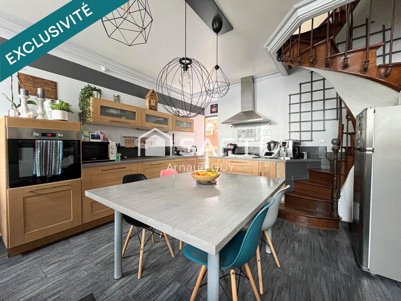 Maison - 120 m² - 6 pièces