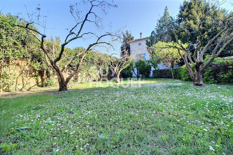 Maison - 209 m² - 6 pièces