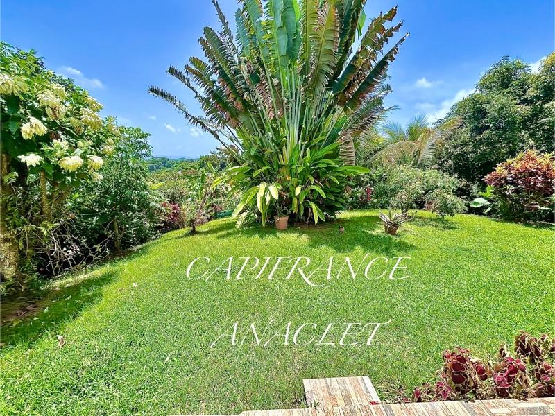 Villa - 244 m² - 7 pièces