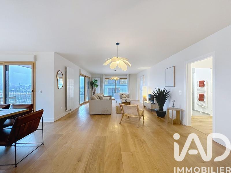 Appartement - 122 m² - 5 pièces