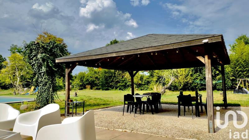 Maison de campagne - 300 m² - 10 pièces