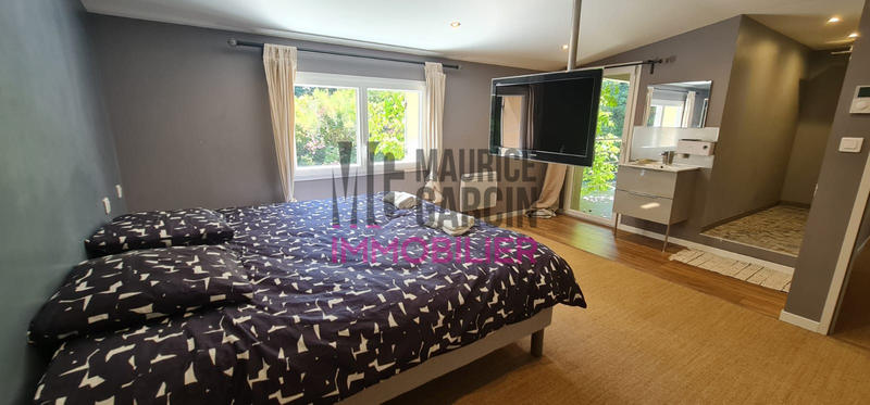 Maison - 178 m² - 5 pièces