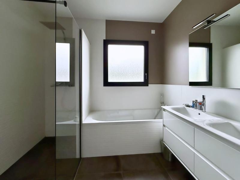 Maison - 158 m² - 6 pièces