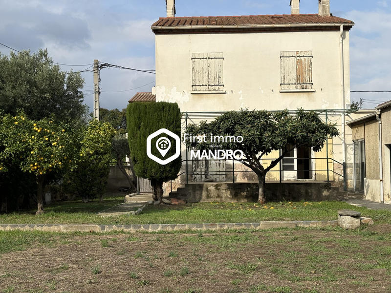 Maison traditionnelle - 102 m² - 4 pièces