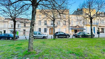 Appartement - 64 m² - 2 pièces