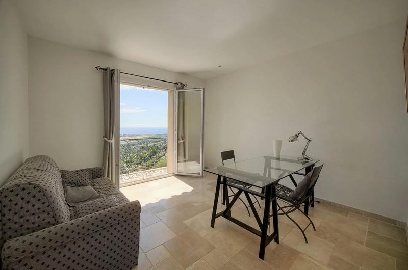 Villa - 210 m² - 5 pièces