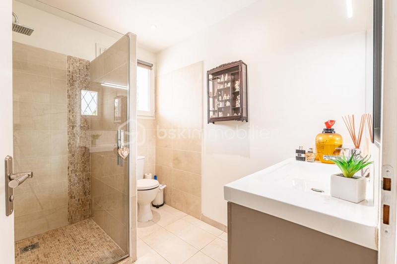 Villa - 90 m² - 3 pièces