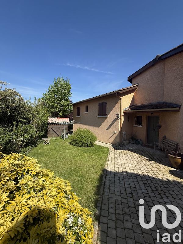 Maison - 255 m² - 7 pièces