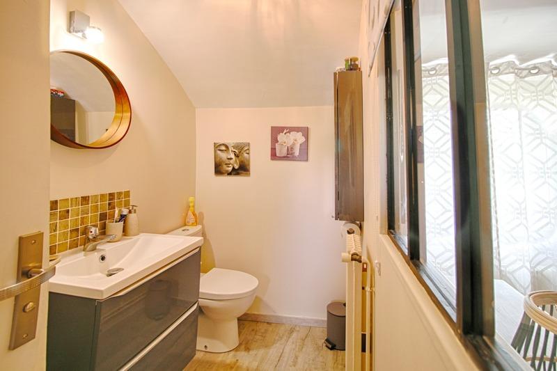 Maison de village - 100 m² - 4 pièces