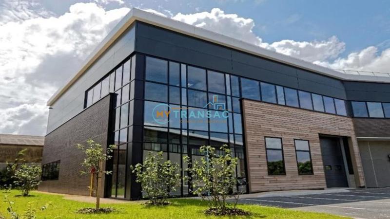 Local d'activité / Entrepôt - 6 088 m²