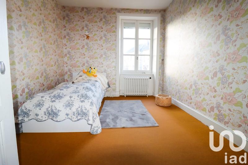 Maison - 262 m² - 12 pièces