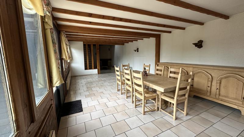 Maison - 284 m² - 11 pièces