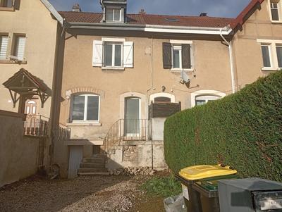 Maison - 75 m² - 4 pièces