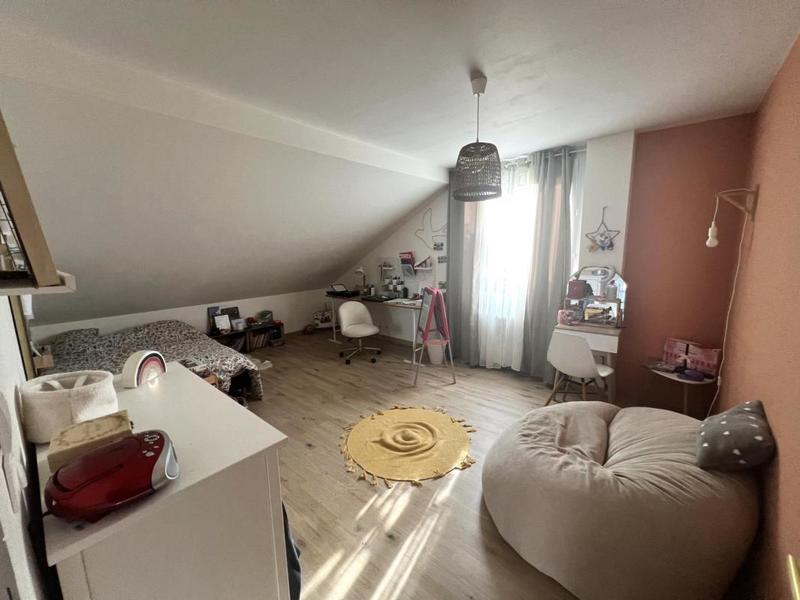 Maison - 167 m² - 7 pièces