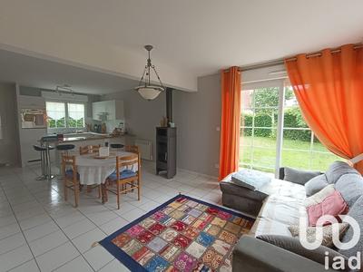 Maison - 93 m² - 5 pièces