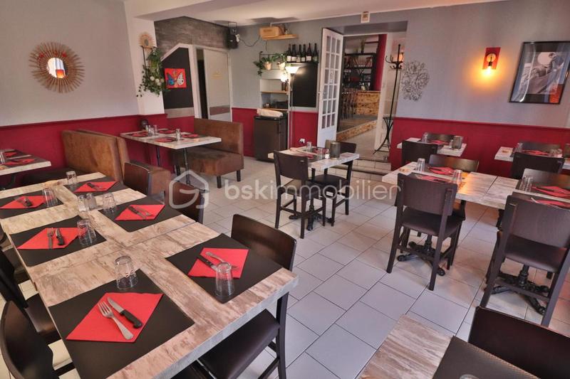 Appartement - 366 m² - 2 pièces