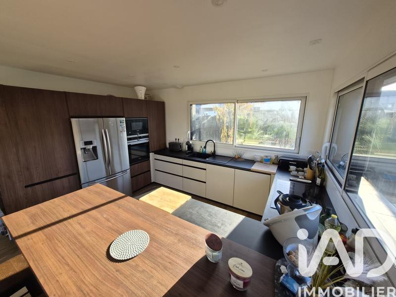 Maison - 147 m² - 6 pièces