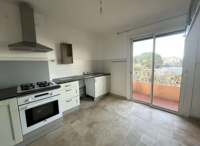 Appartement - 81 m² - 4 pièces