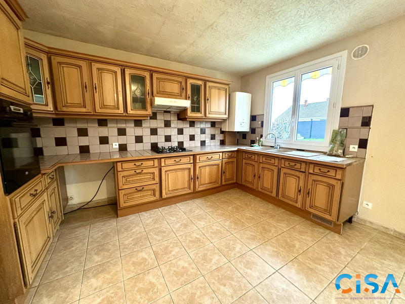 Maison - 92 m² - 5 pièces