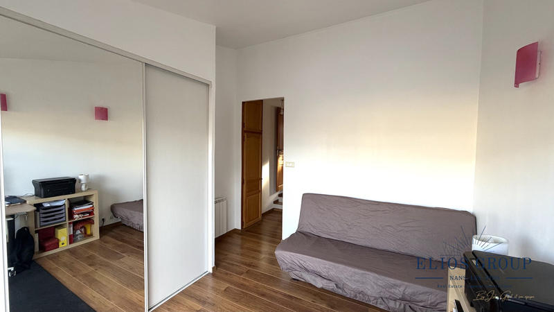 Maison traditionnelle - 111 m² - 5 pièces