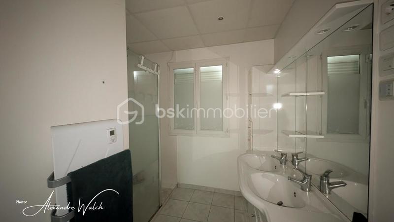 Immeuble - 268 m² - 10 pièces