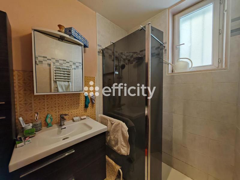 Maison - 92 m² - 4 pièces