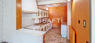 Maison - 140 m² - 6 pièces