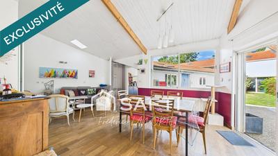 Maison - 155 m² - 6 pièces