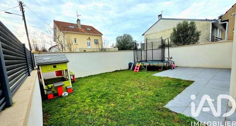 Maison - 120 m² - 4 pièces